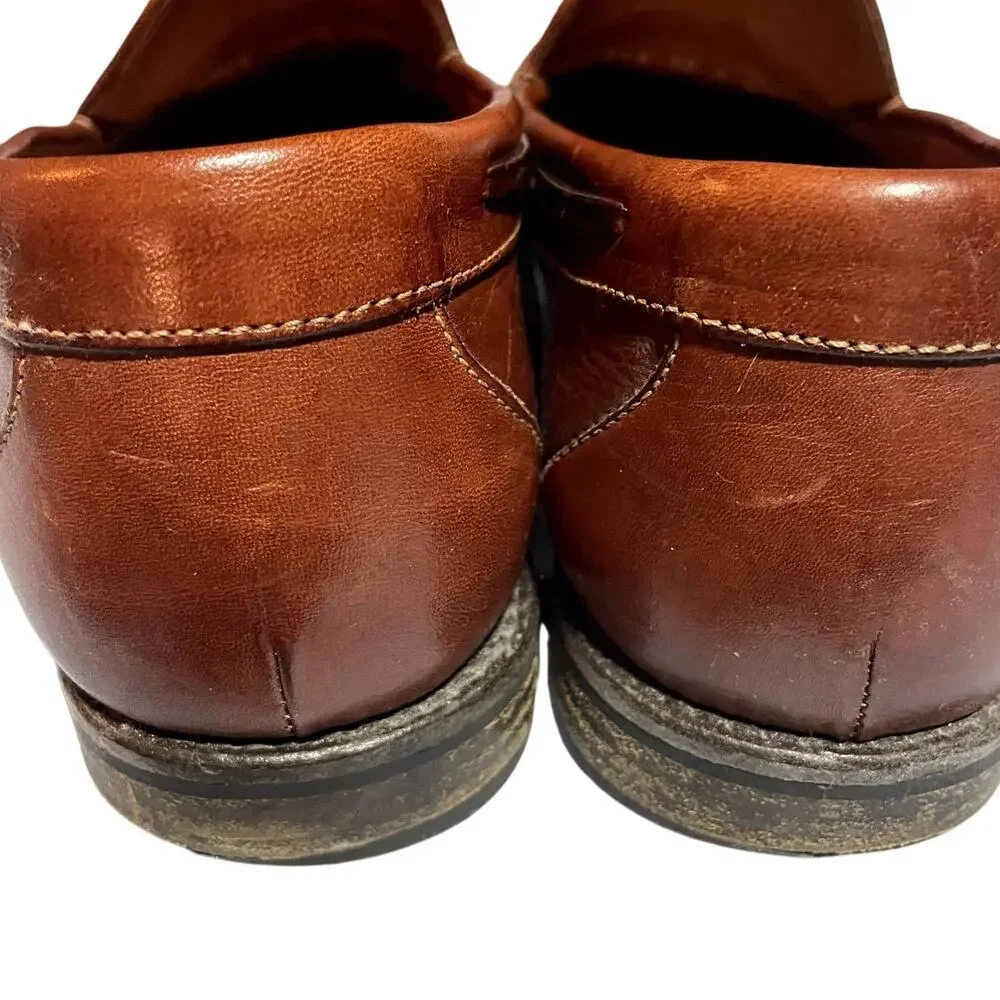 Vintage men's Johnston & MUrphy tassled slip on dress shoes  Size 10